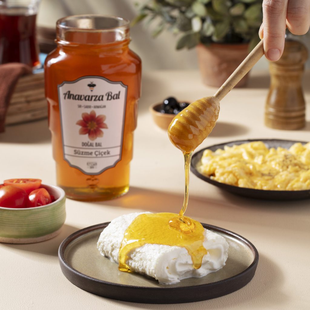 Anavarza Süzme Çiçek Balı 850g